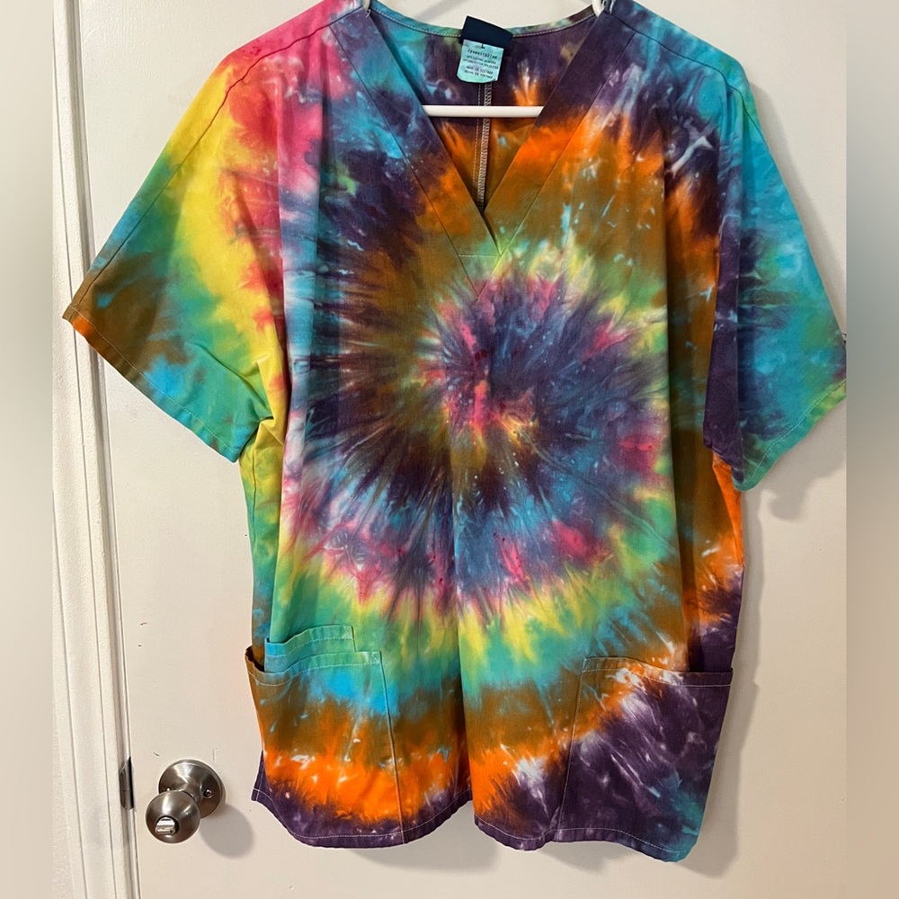 Cherokee Multicolor Tie-Dye Scrub Top